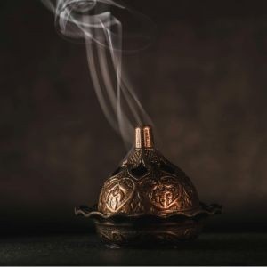 Complete Guide to Using Djinn for Love, Wealth, and Protection